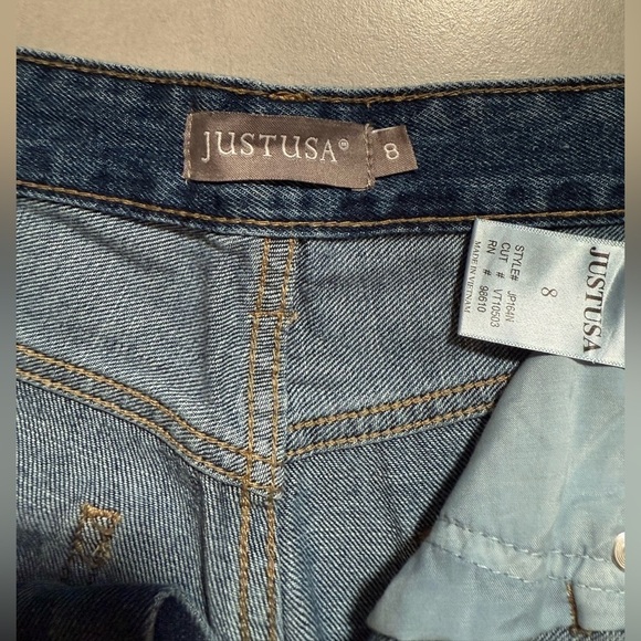 Just USA Blue Straight Jeans Classic Fit - Picture 3 of 3